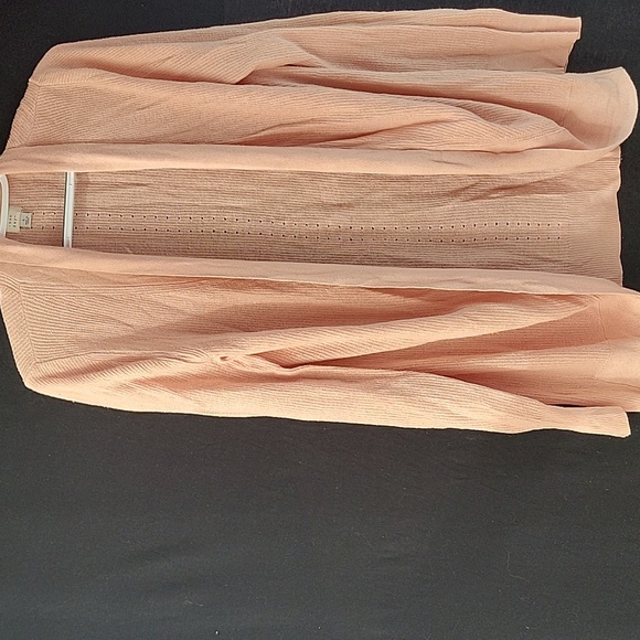 Elegant Peach Women's Cardigan - Picture 4 of 6